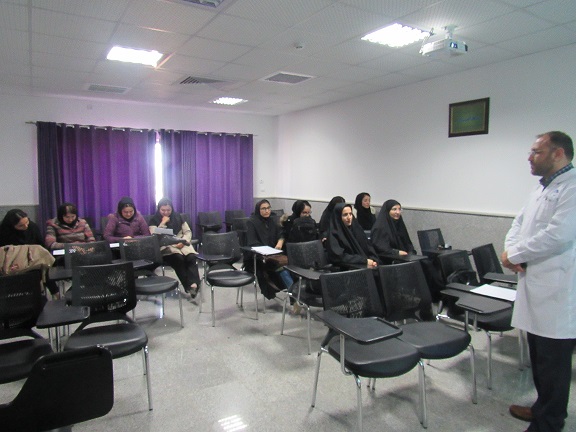 برگزاری کارگاه اخلاق حرفه ای  برای دانشجویان کارشناسی پیوسته بهداشت حرفه ای  ورودی 94